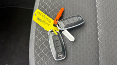 Nissan Juke 1.0 DiG-T N-Connecta 5dr DCT Petrol Hatchback